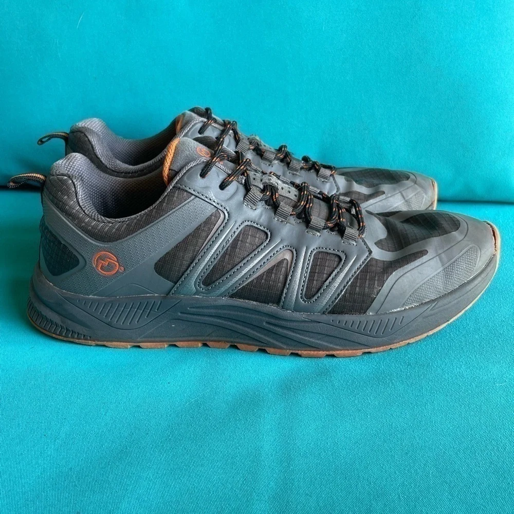 Men’s Magellan sneakers size 11